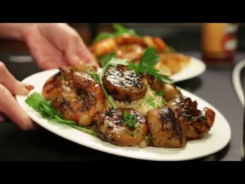 CharBoy's Hot & Sweet Asian Sauce shrimp and scallops cooking video